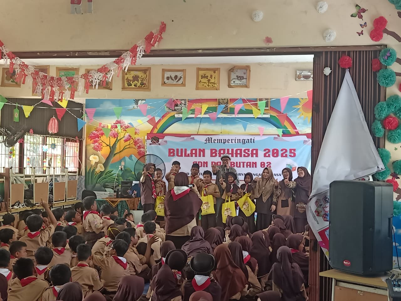 Wisata LiterAsyik Ke SDN Rambutan 02